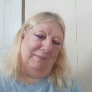 Meet your Posher, Mackie